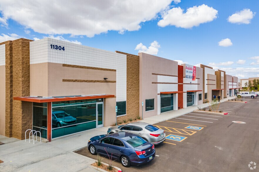 More Photos Of 11304 N Dysart Rd, Surprise Warehouse For Lease