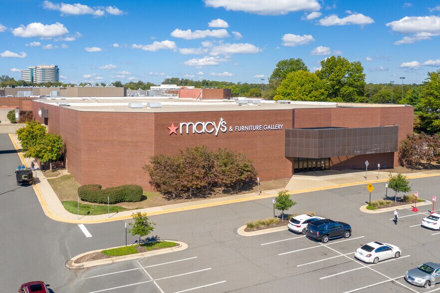 More Photos Of 11750-11925 Fair Oaks Mall, Fairfax Unknown For Lease