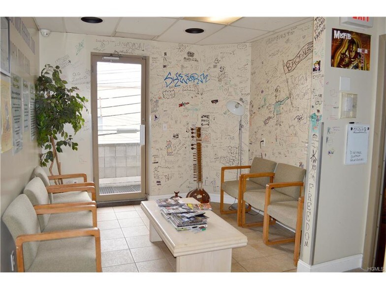 More Photos Of 30-34 New St, Nyack Storefront Retail Office For Sale