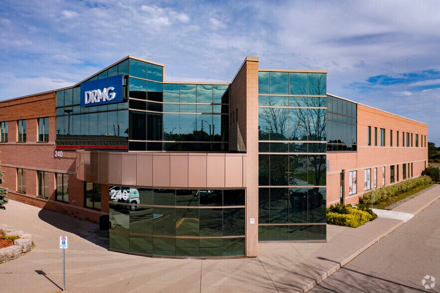 Primary Photo Of 240 Wyecroft Rd, Oakville Storefront Retail Office For Lease