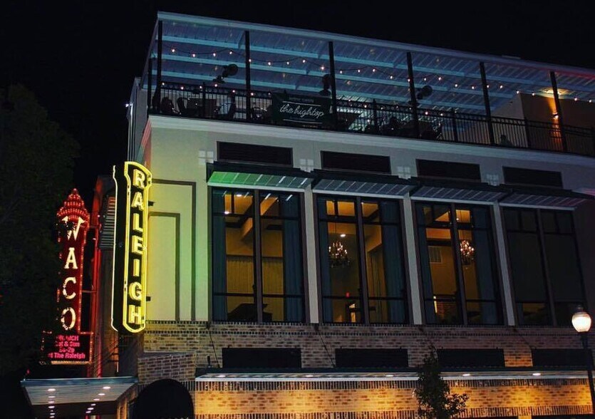 More Photos Of 724 Austin Ave, Waco Restaurant For Sale