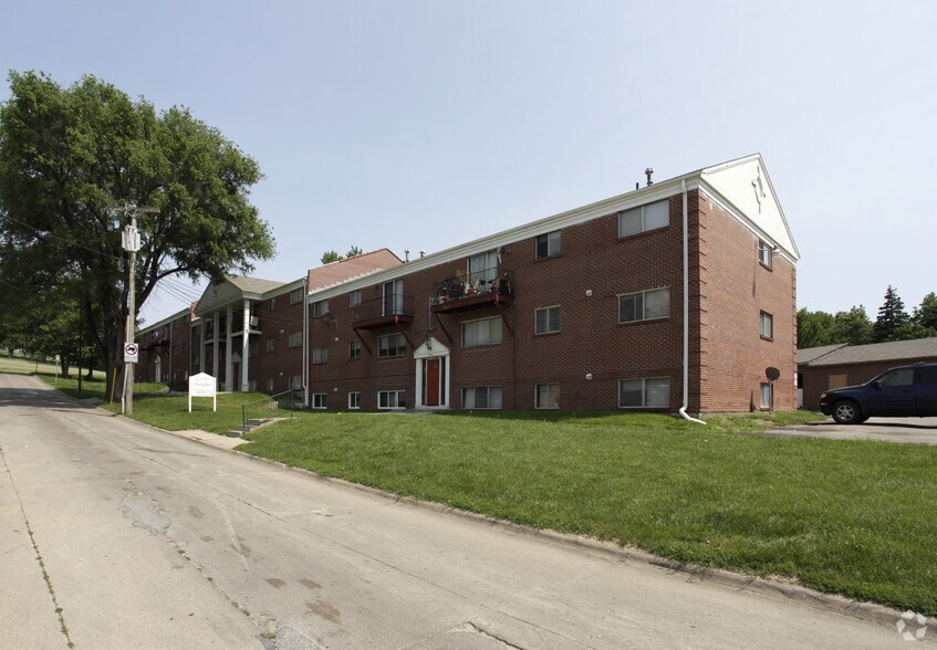 More Photos Of 7301 Corby St, Omaha Apartments For Sale