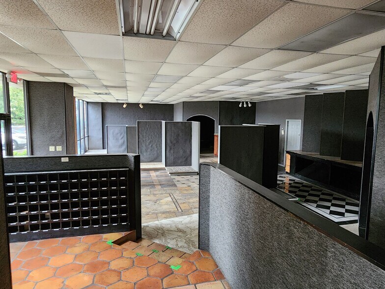 More Photos Of 205 Cleveland Rd, Bogart Office For Lease