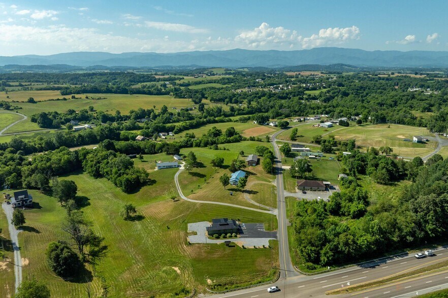 More Photos Of 364 Opie Arnold Rd, Limestone Medical For Sale