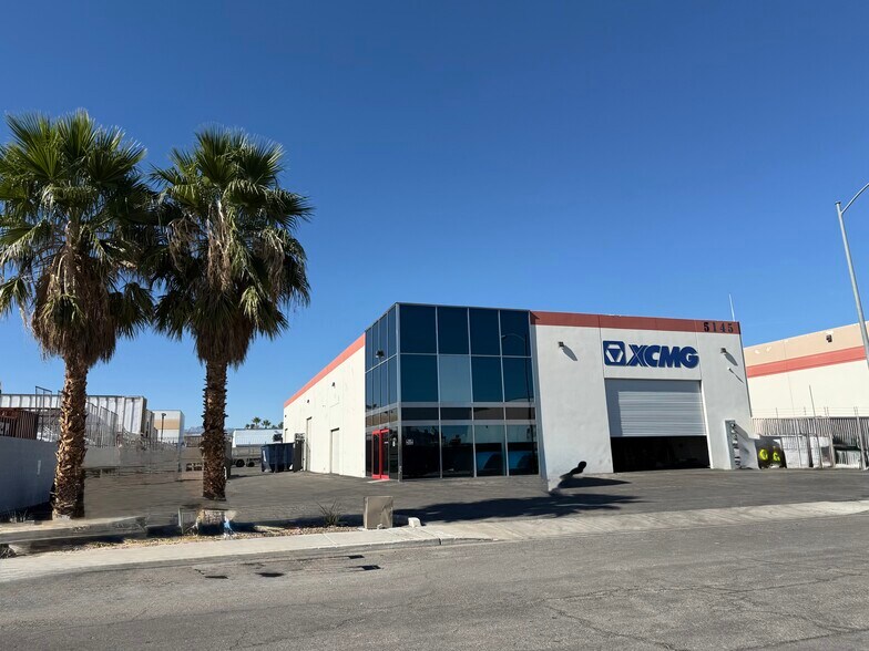 More Photos Of 5145 Schirlls St, Las Vegas Manufacturing For Lease
