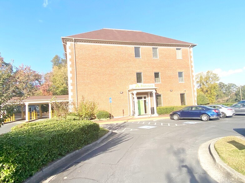 More Photos Of 5935 Buford Hwy, Norcross Office For Lease
