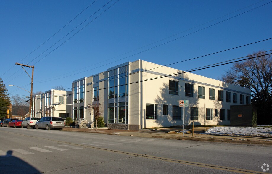 More Photos Of 804 Pershing Dr, Silver Spring Medical For Lease
