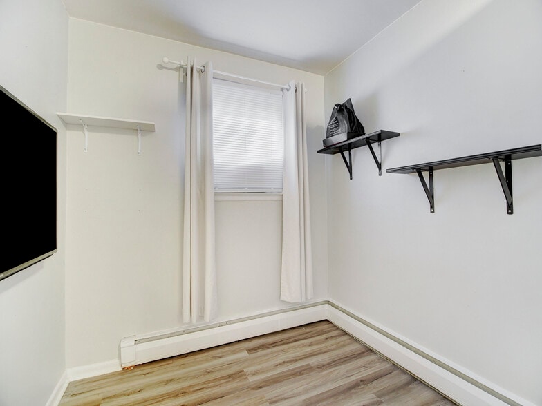 More Photos Of 510 Boulevard, Kenilworth Storefront Retail Residential For Sale