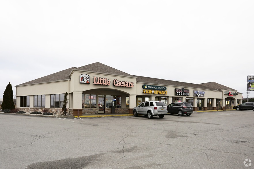 Primary Photo Of 3970 US Highway 131 S, Cadillac Storefront For Lease