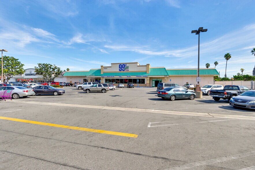 More Photos Of 11072-11076 Magnolia St, Garden Grove Storefront For Sale