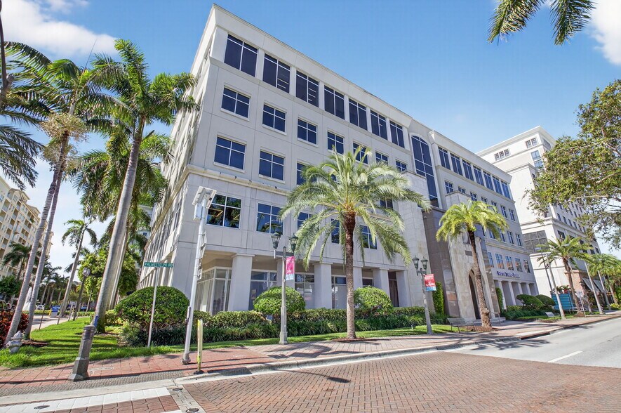 More Photos Of 120 E Palmetto Park Rd, Boca Raton Office For Lease