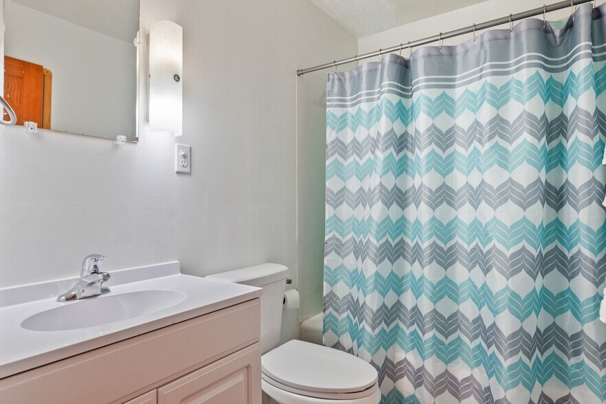 More Photos Of 220 Main St, Deer Lodge Storefront Retail Residential For Sale