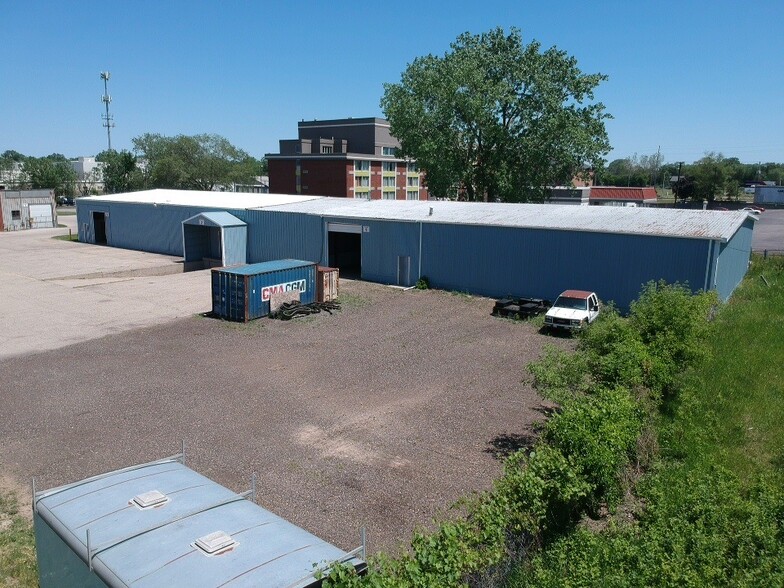 More Photos Of 322 Terminal St SW, Grand Rapids Distribution For Lease