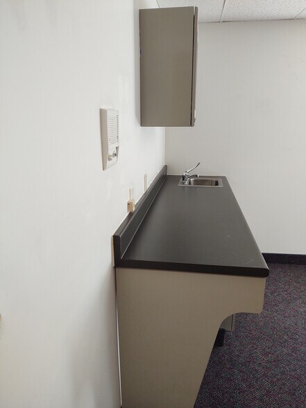 More Photos Of 1030-1036 Fairfield Rd, Gettysburg Office Residential For Sale