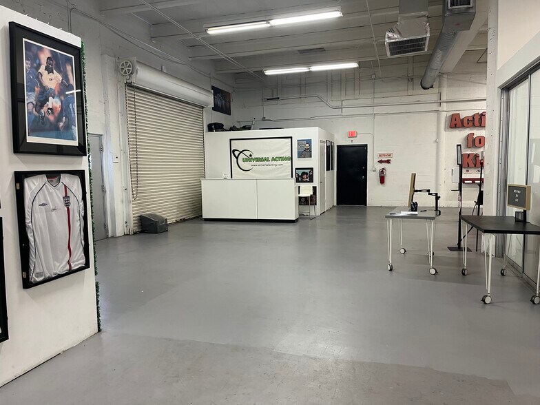 More Photos Of 6454 NE 4th Ave, Miami Light Manufacturing For Lease