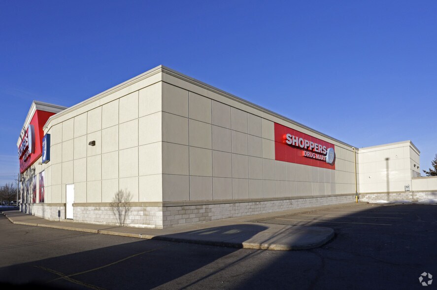 More Photos Of 703 Notre Dame St, Embrun Freestanding For Sale