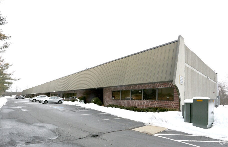 Primary Photo Of 58 Norfolk Ave, South Easton Warehouse For Lease
