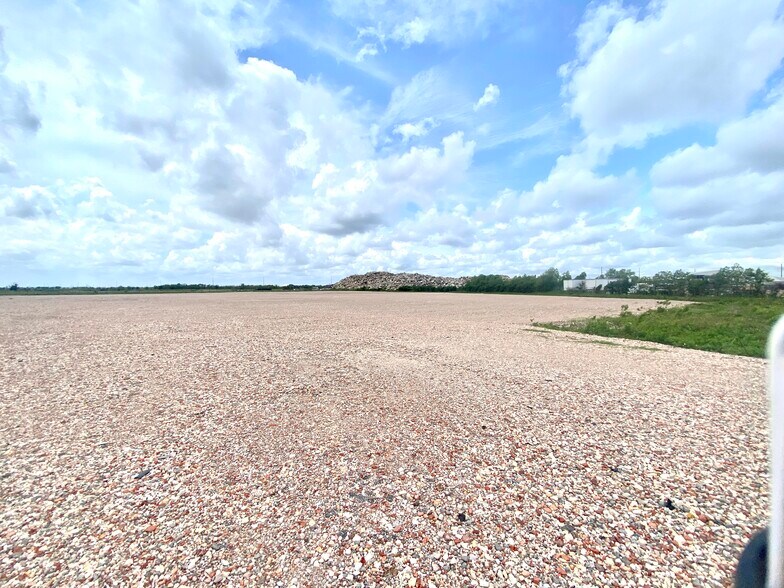 More Photos Of 960 B 960 B FM 365, Port Arthur Land For Lease