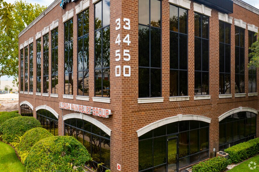 More Photos Of 3450 E Fletcher Ave, Tampa Medical For Lease