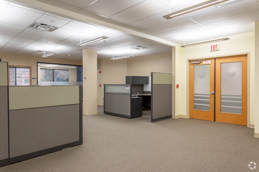 Photo of Ll Floor Ste 1399 Route 52