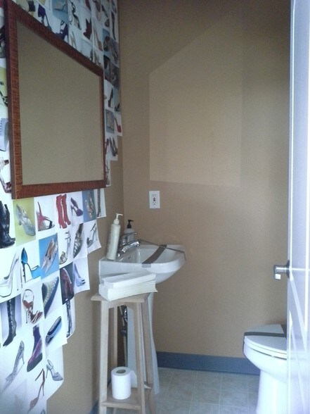 More Photos Of 127 W Street Rd, Kennett Square Medical For Lease