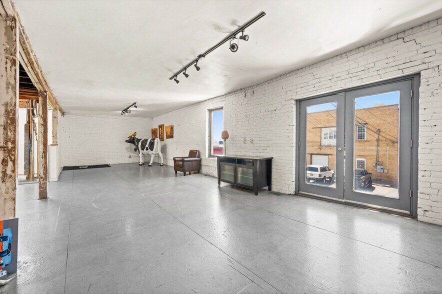 More Photos Of 630 S Stringfellow Ct, Salt Lake City Loft Creative Space For Lease