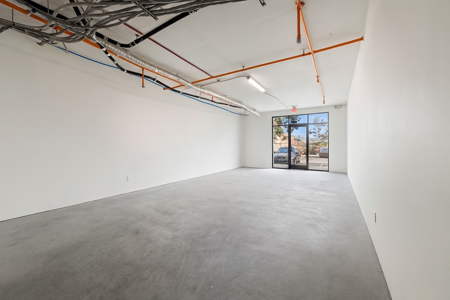 More Photos Of 1761-1763 16th St, Oakland Apartments For Sale