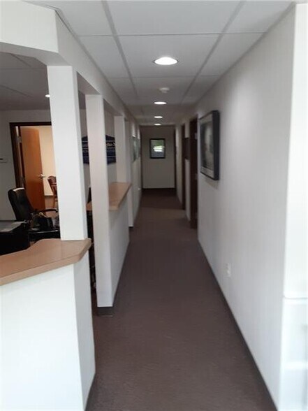 More Photos Of 5620 William Penn Hwy, Export Freestanding For Lease