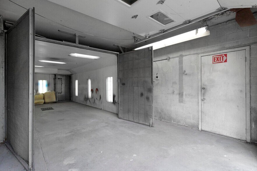 More Photos Of 10 Mill St, Fredericktown Auto Repair For Sale