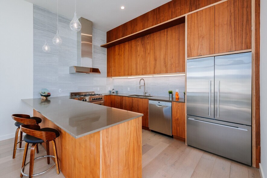 More Photos Of 12770 Caswell Ave, Los Angeles Apartments For Sale