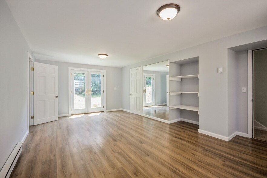 More Photos Of 584 Milltown Rd, Brewster Village Specialty For Sale