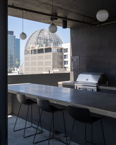 More Photos Of 454 13th St, San Diego Apartments For Sale