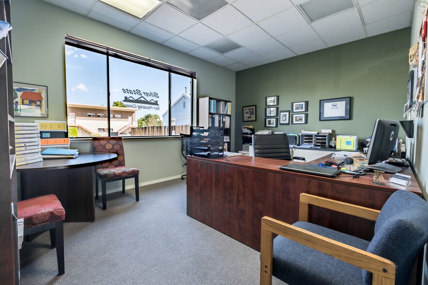 More Photos Of 110 W Arroyo St, Reno Office For Sale