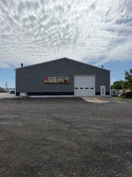 More Photos Of 11133-11137 W 189th Pl, Mokena Warehouse For Lease