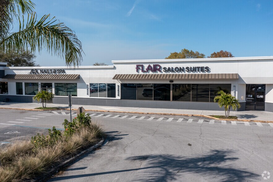 More Photos Of 75-117 Gatlin Ave, Orlando Unknown For Lease