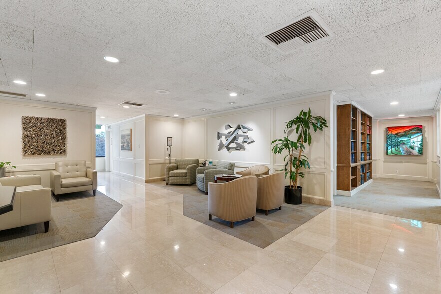 More Photos Of 815 Moraga Dr, Los Angeles Medical For Sale