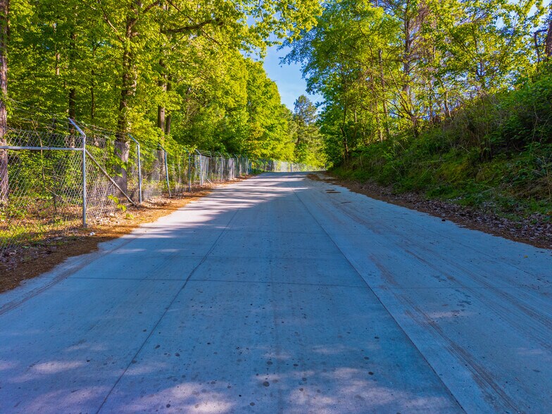 More Photos Of 1670 Henrico Rd, Conley Storefront For Sale