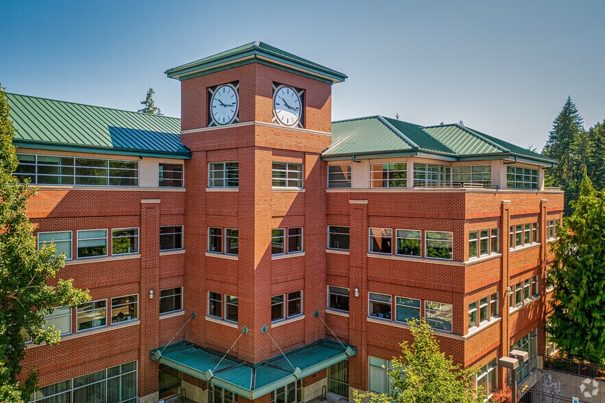 More Photos Of 676 Woodland Square Loop SE, Lacey Unknown For Lease