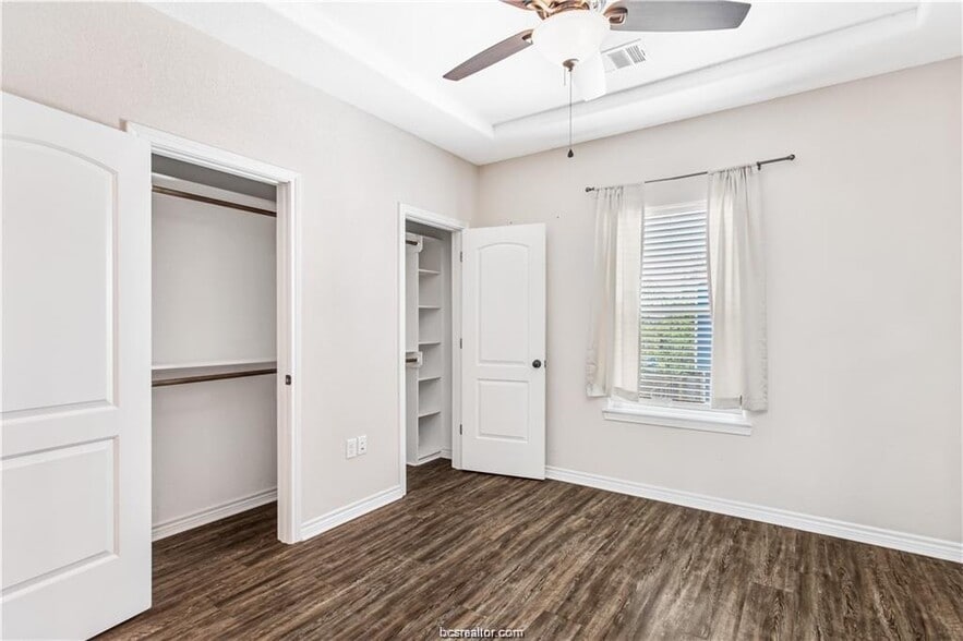 More Photos Of 2108 Cavitt Ave, Bryan Specialty For Sale