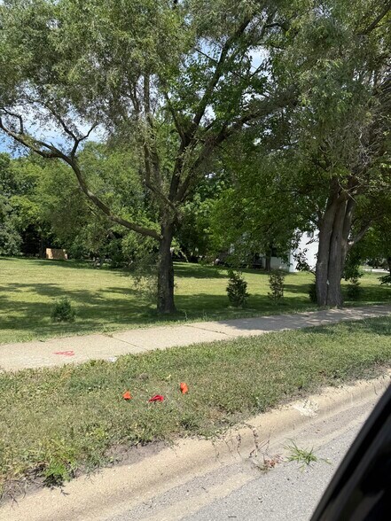 More Photos Of 1596 Oxford Rd, Des Plaines Land For Sale