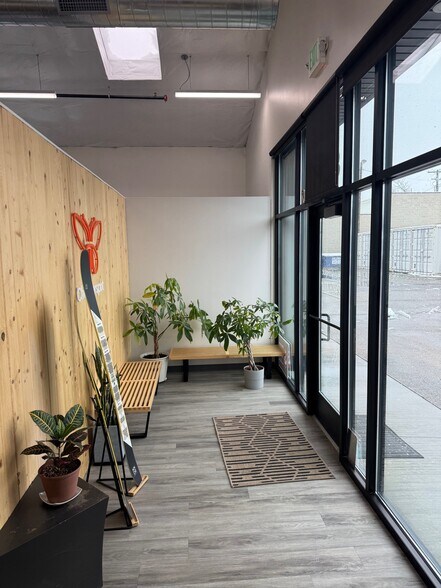 More Photos Of 864-866 S 500 W, Salt Lake City Warehouse For Lease