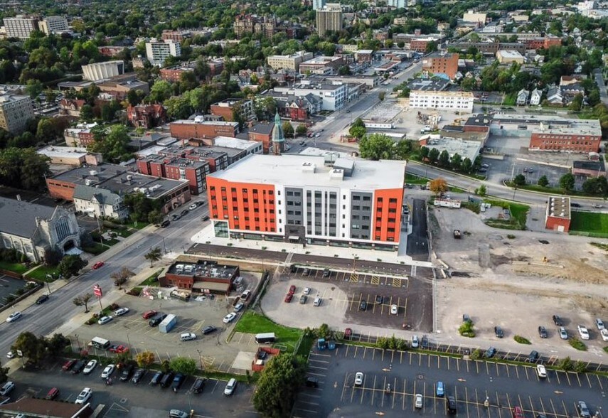 More Photos Of 1091 Main St, Buffalo Office For Sale