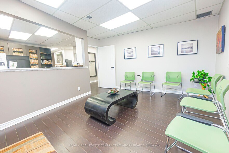 More Photos Of 3173 Erindale Station Rd, Mississauga Medical For Sale