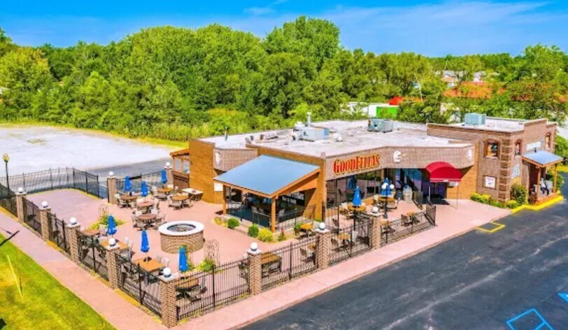 Primary Photo Of 11200 W 129th Ave, Cedar Lake Bar For Lease