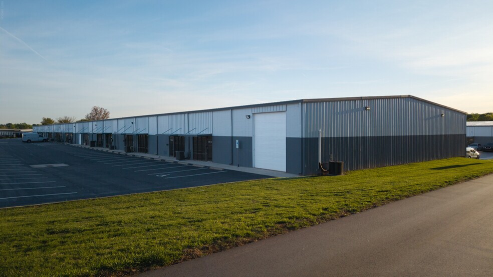 More Photos Of 1381 South Park Dr, Kernersville Light Manufacturing For Lease