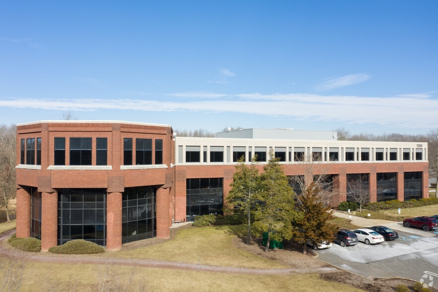 More Photos Of 1350 Campus Pky, Wall Township Office For Lease