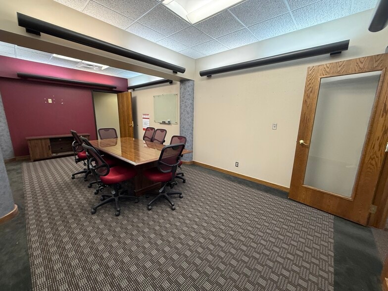 More Photos Of 6940 S Utica Ave, Tulsa Office For Sale