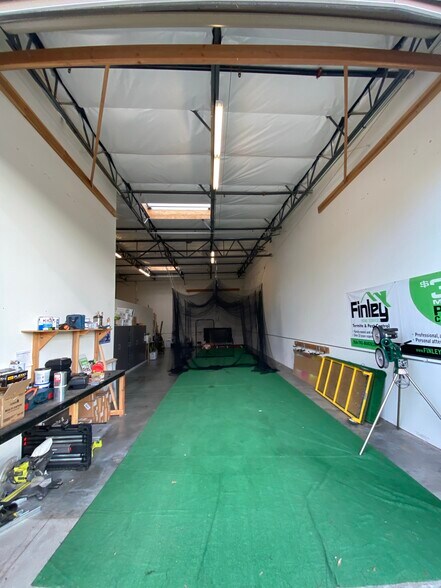 More Photos Of 8417 Washington Blvd, Roseville Warehouse For Sale