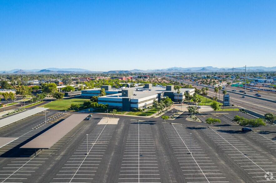 More Photos Of 16404 N Black Canyon Hwy, Phoenix Office For Lease