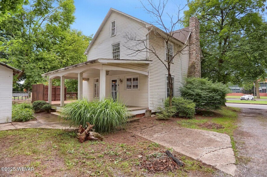 More Photos Of 749 Mahoning St, Milton Specialty For Sale